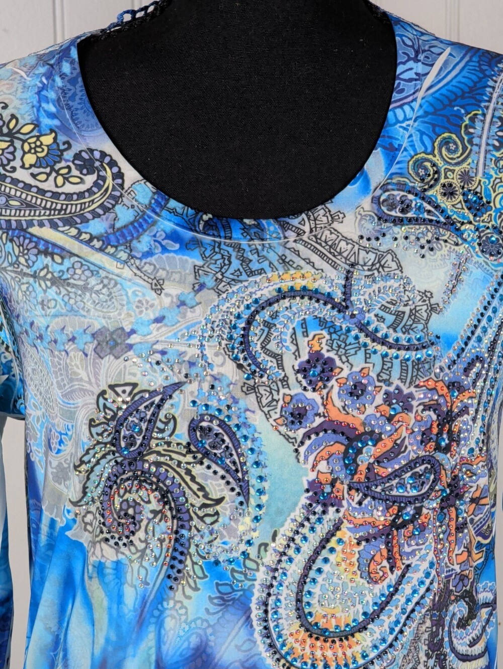 Reba Blue & Orange Paisley Rhinestone Lace Back Tunic Small